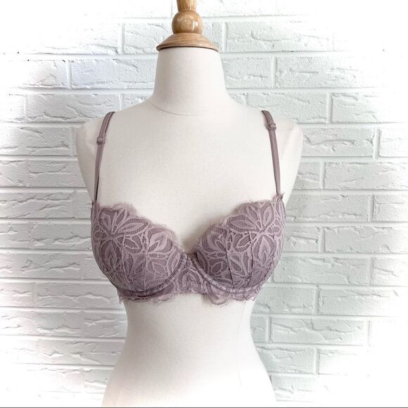 Victoria’s Secret PINK Lace Push-Up Strappy Back Bra Size 32D - Picture 1 of 4